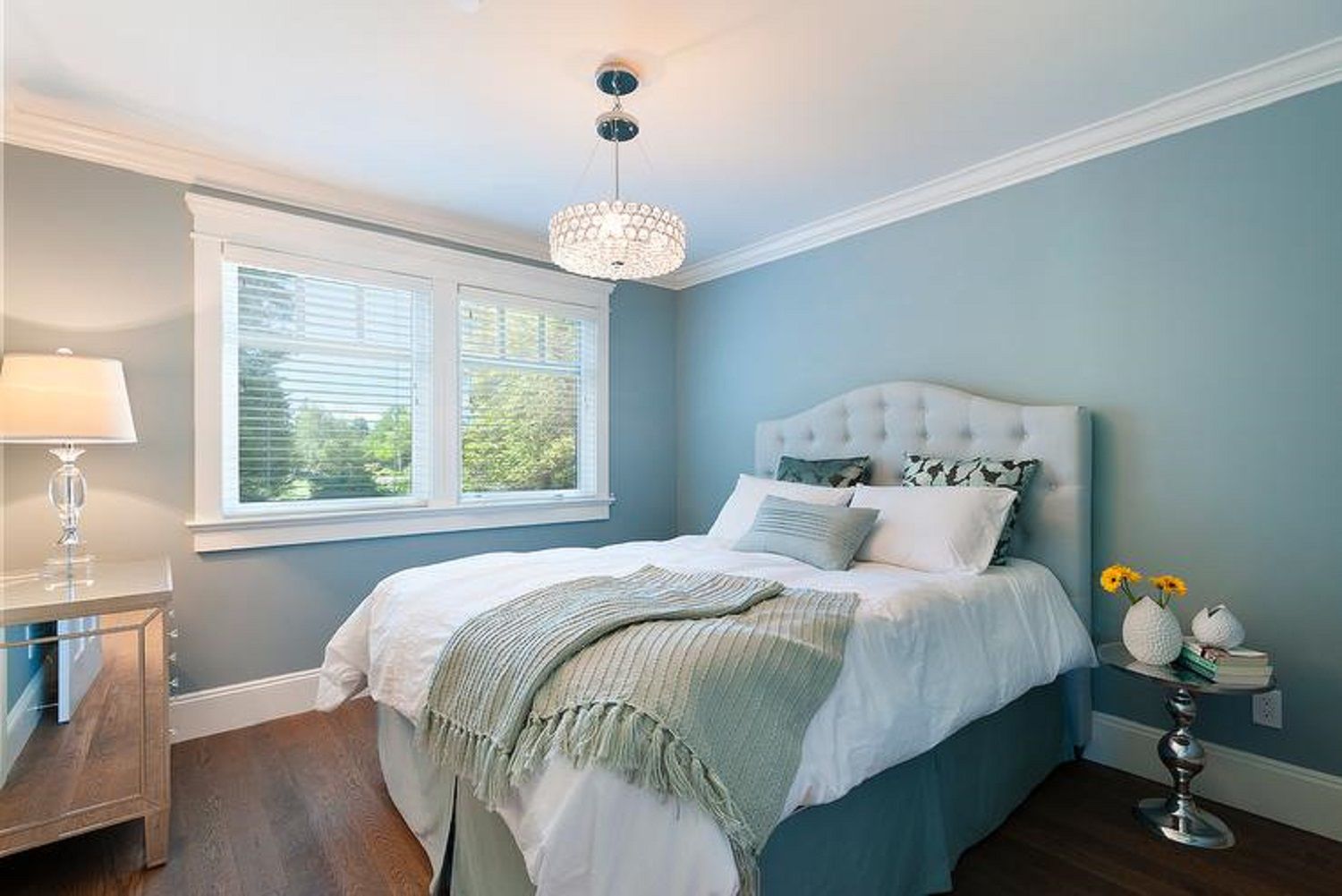 Calming blue bedroom wallpaper installation
